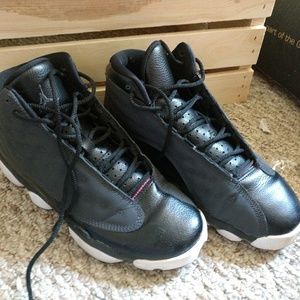 Nike Air Jordan 13 Hyper Pink sneakers